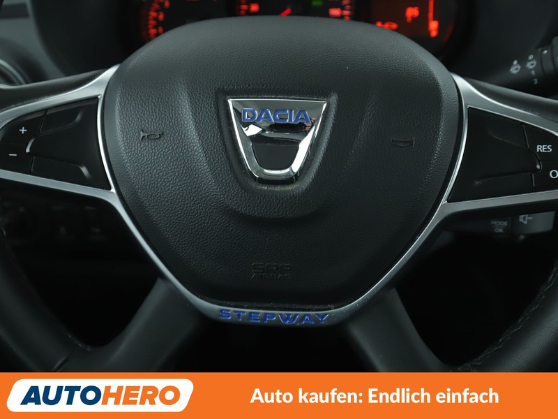 Dacia Lodgy 1.3 TCe Stepway*NAVI*PDC*SHZ*KLIMA*TEMPO* — photo 19