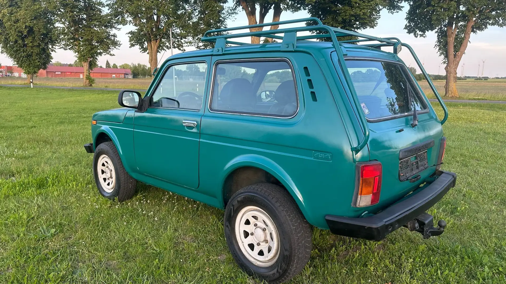 Lada Niva Only **HU/AU NEU** Grün - 2