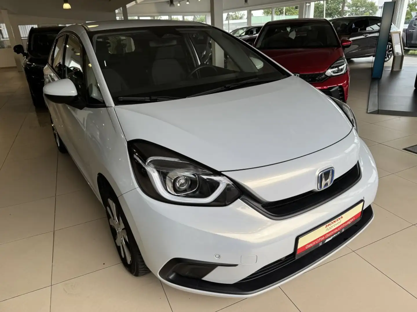 Honda Jazz 1.5 i-MMD Hybrid e-CVT Elegance Weiß - 1