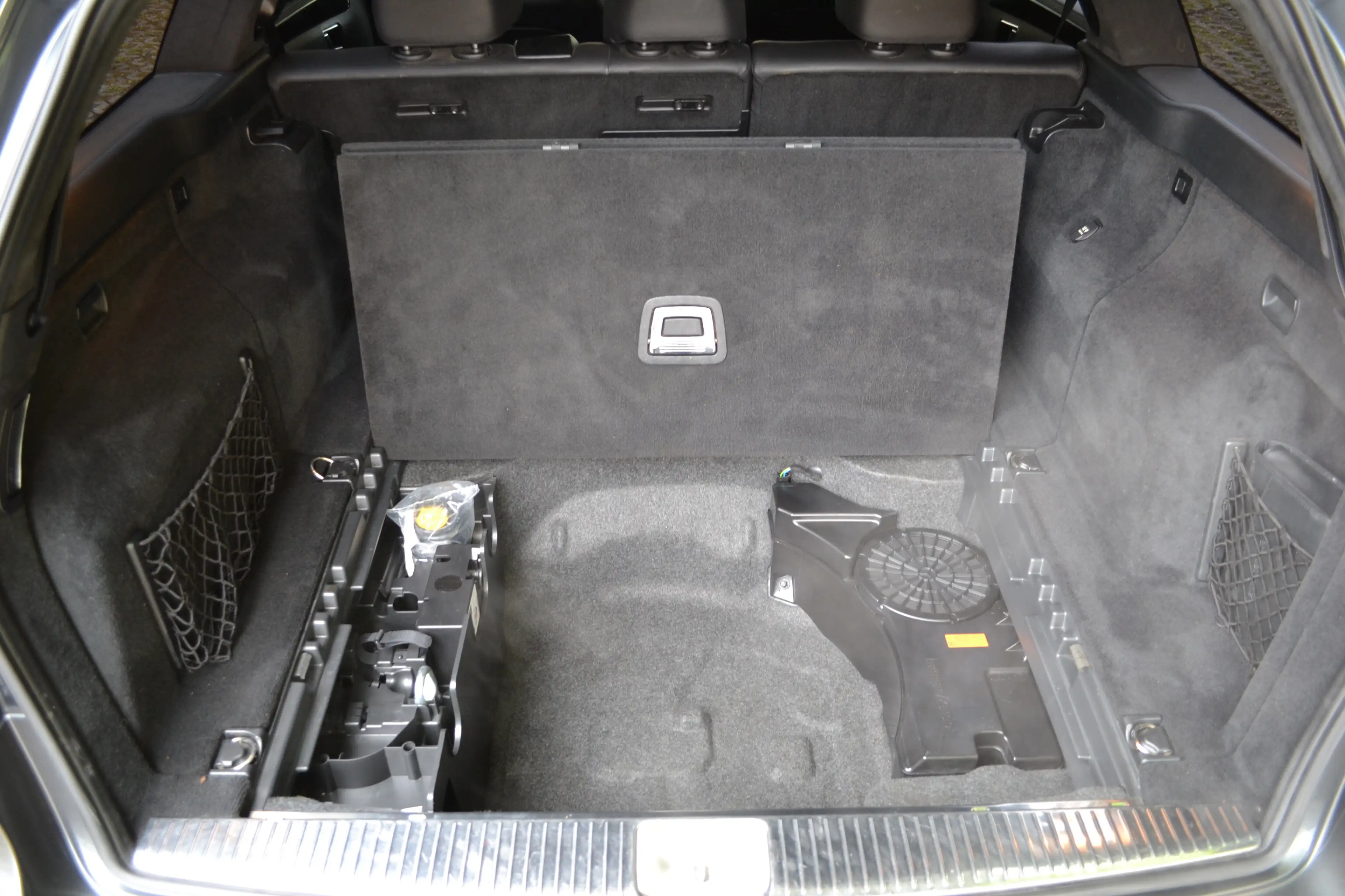 Mercedes-Benz E 63 AMG E 63 AMG (212.274) — photo 9