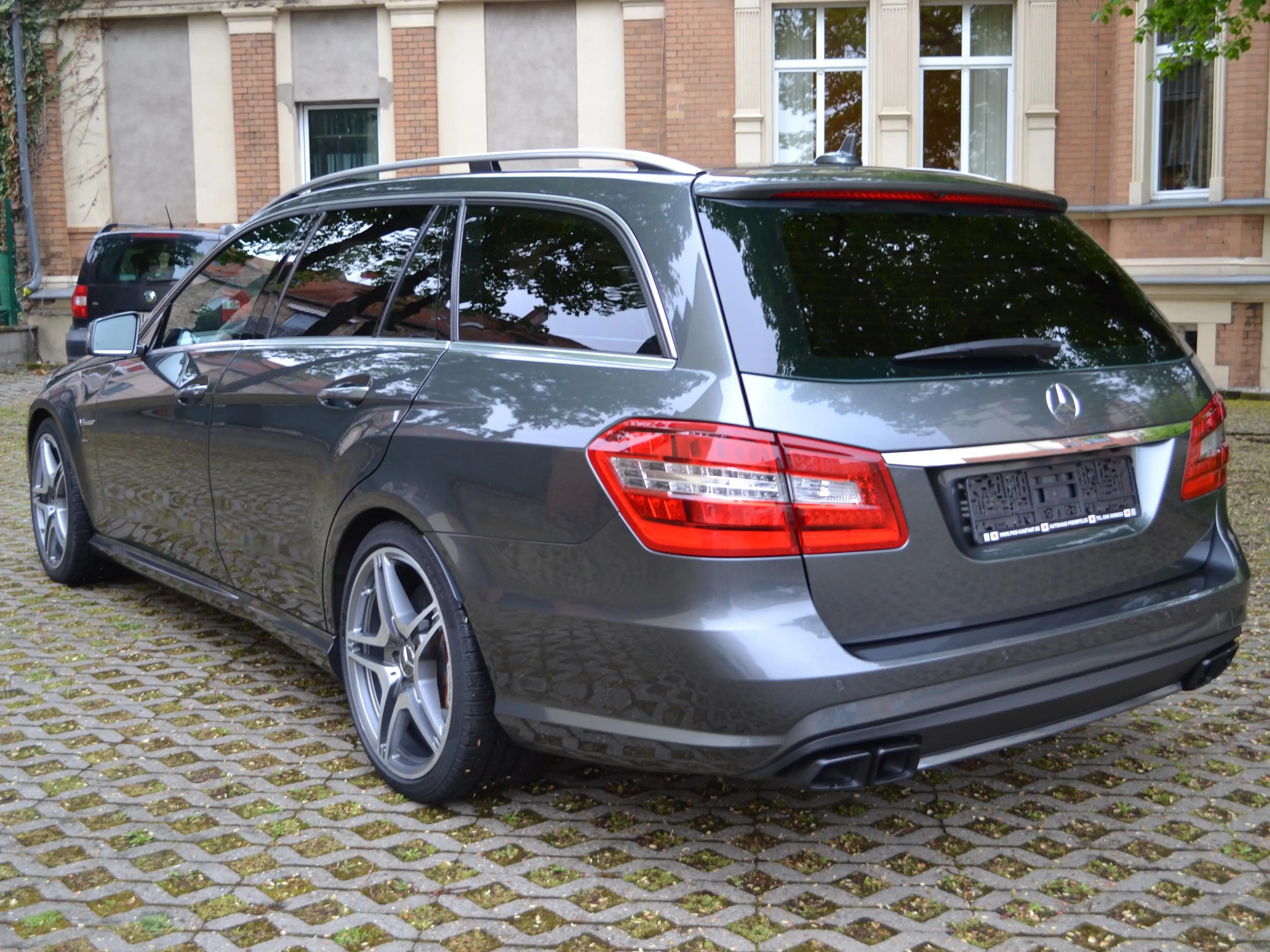 Mercedes-Benz E 63 AMG E 63 AMG (212.274) — photo 5