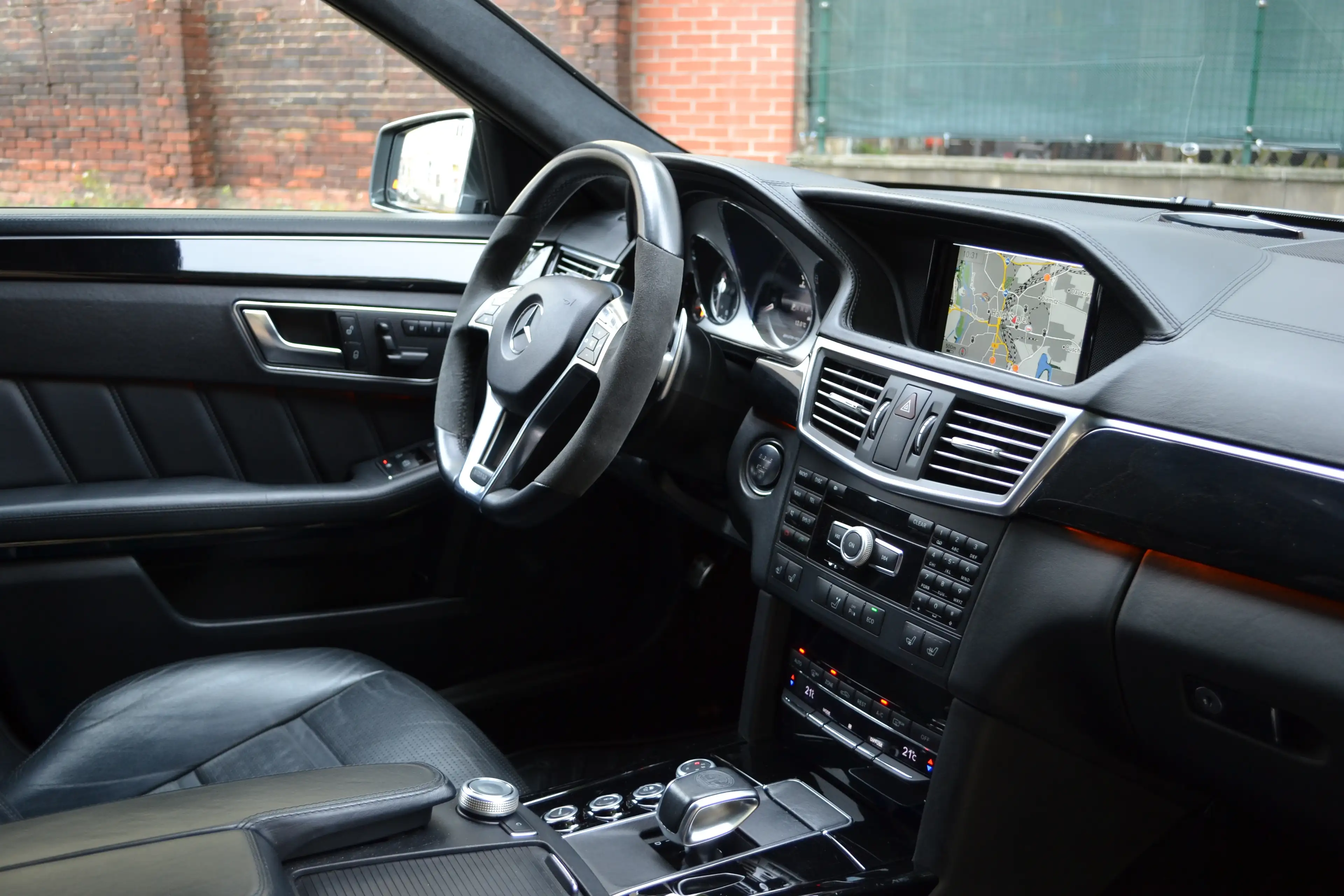 Mercedes-Benz E 63 AMG E 63 AMG (212.274) — photo 13