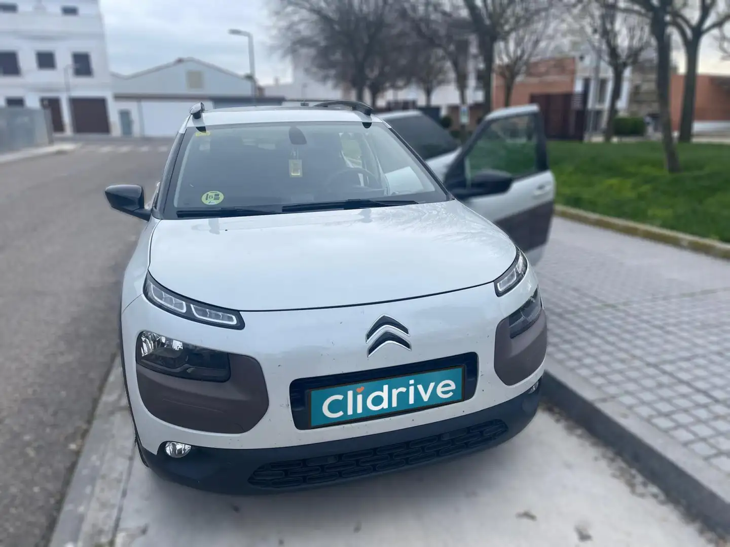 Citroen C4 Cactus 1.6e-HDi Shine Ed.Moonlight ETG6 92 Gris - 2