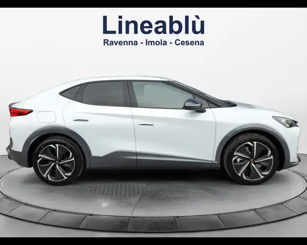 Cupra Tavascan view 6