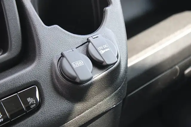 Fiat Ducato Maxi L4H2 140 10Zoll Navi Schwingsitz 27... Ansicht 30