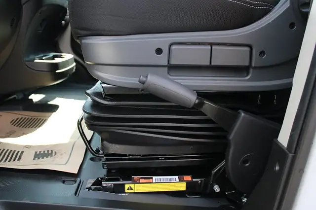 Fiat Ducato Maxi L4H2 140 10Zoll Navi Schwingsitz 27... Ansicht 19