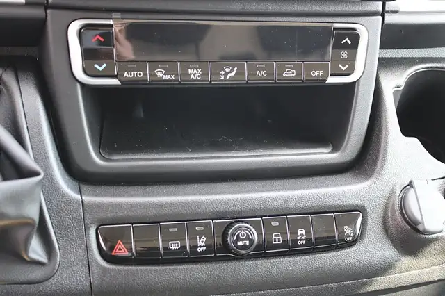 Fiat Ducato Maxi L4H2 140 10Zoll Navi Schwingsitz 27... Ansicht 28