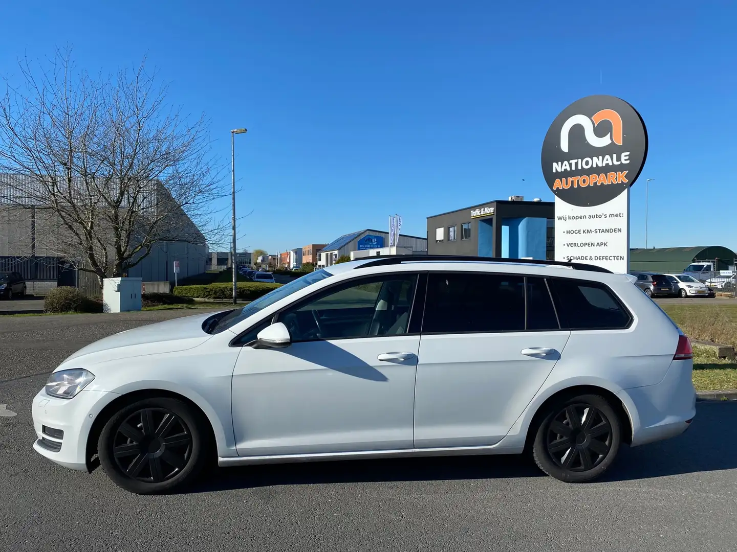 Volkswagen Golf Variant 2013 * 1.6 TDI Highline * EURO 5 * APK * TOP STAAT Wit - 2