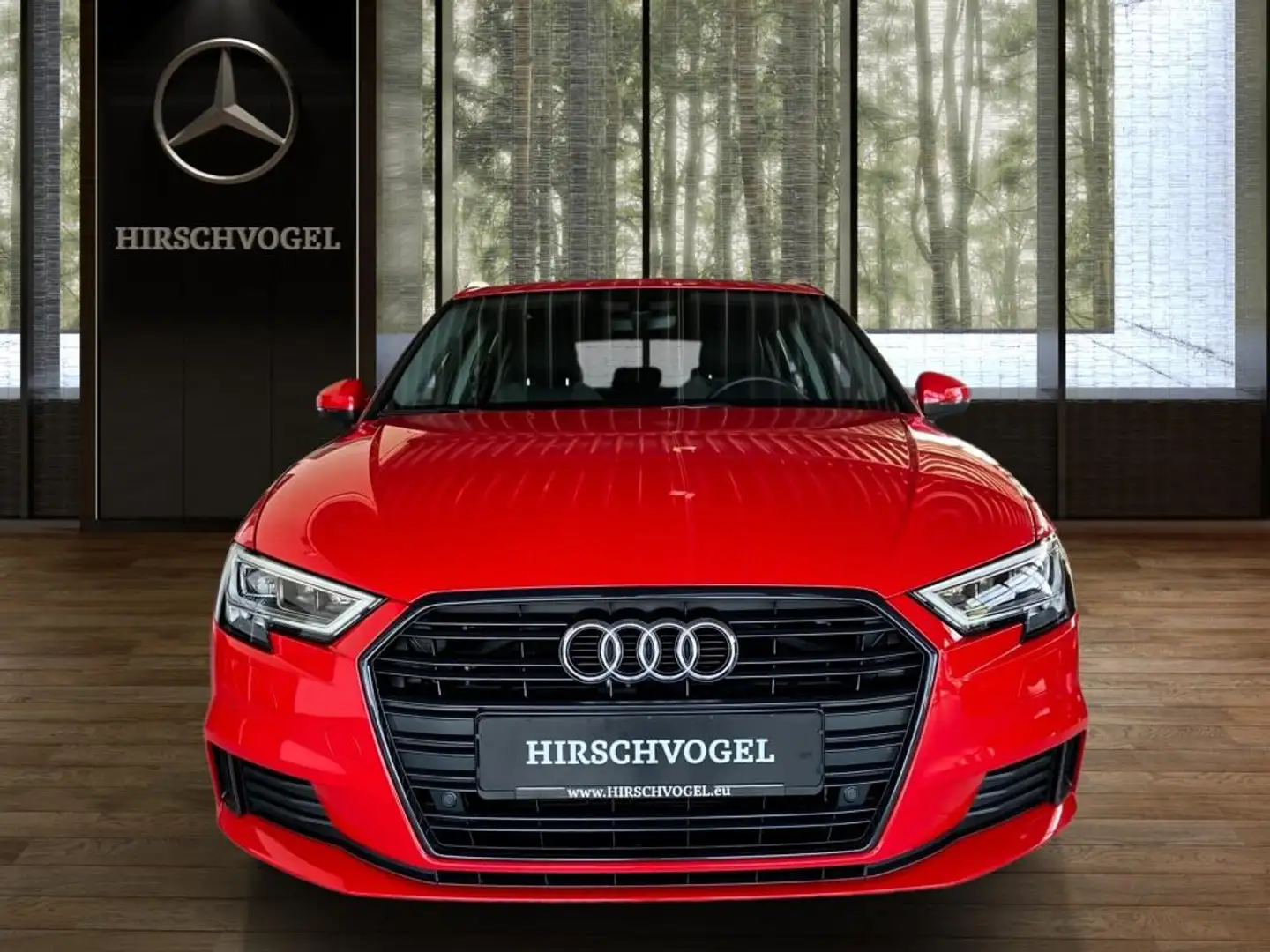 Audi A3 Sportback 35 TFSI sport AHK PDC KlimaA Navi Rot - 2