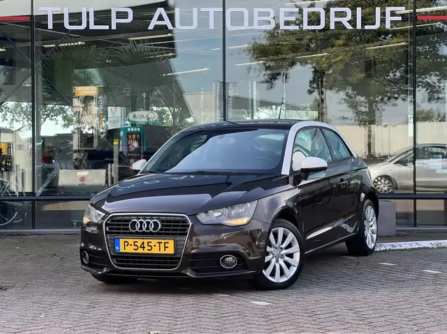 Audi A1 1.2 TFSI Attraction Airco Cruise Sport en Stoelver
