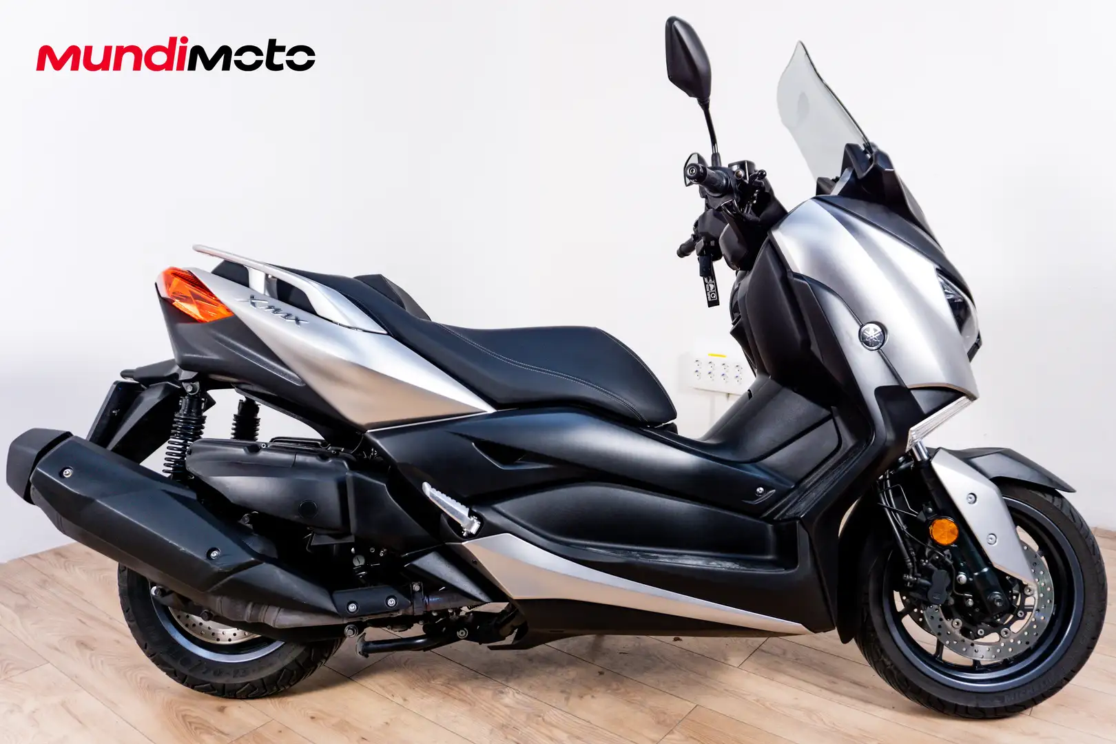 Yamaha X-Max 400 - 1