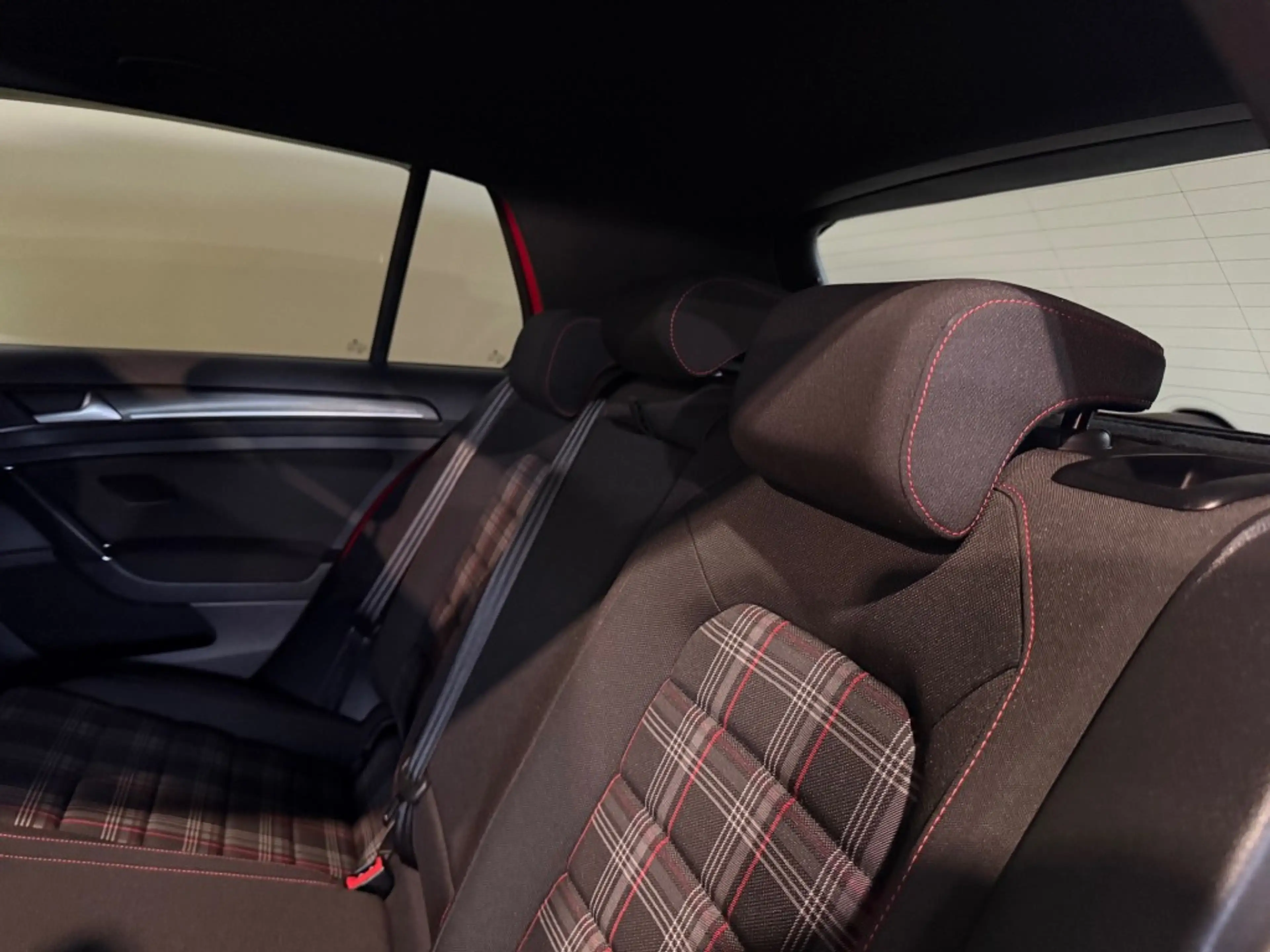 Volkswagen Golf GTI 2.0 TSI GTI PERF. l BOMVOL l PANO l VIRTUAL l DYNE — photo 43