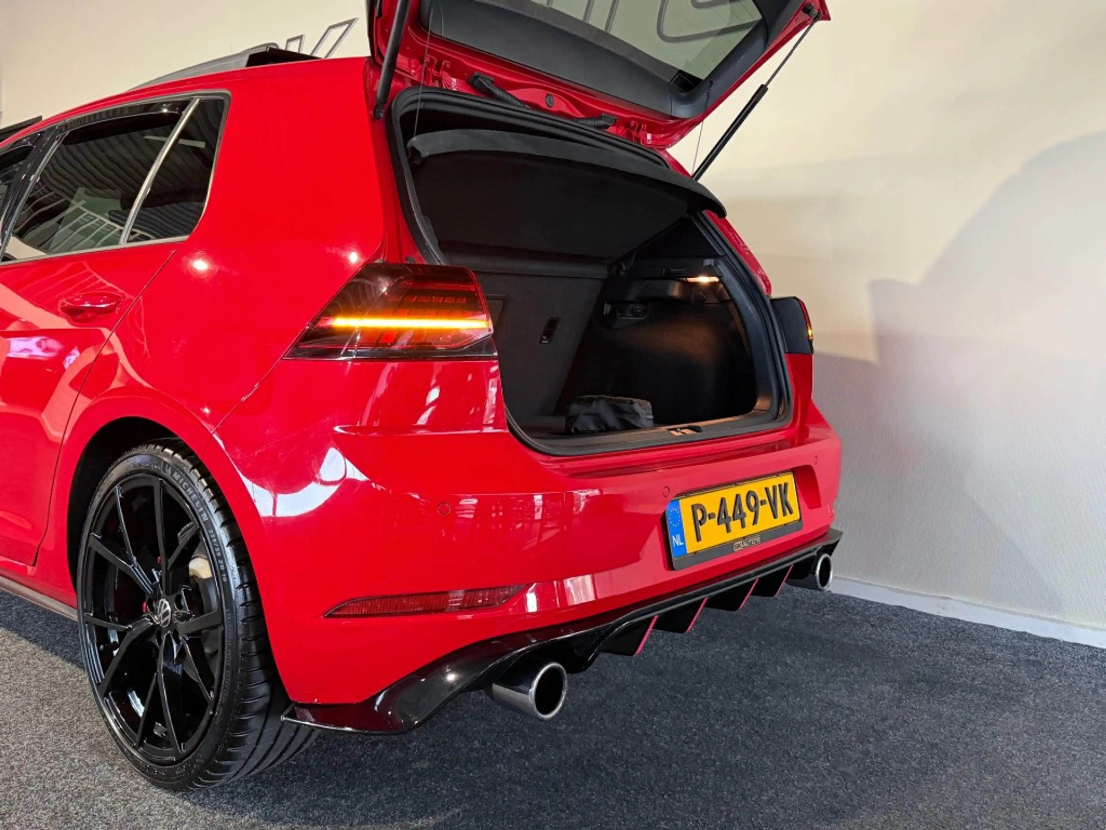 Volkswagen Golf GTI 2.0 TSI GTI PERF. l BOMVOL l PANO l VIRTUAL l DYNE — photo 50