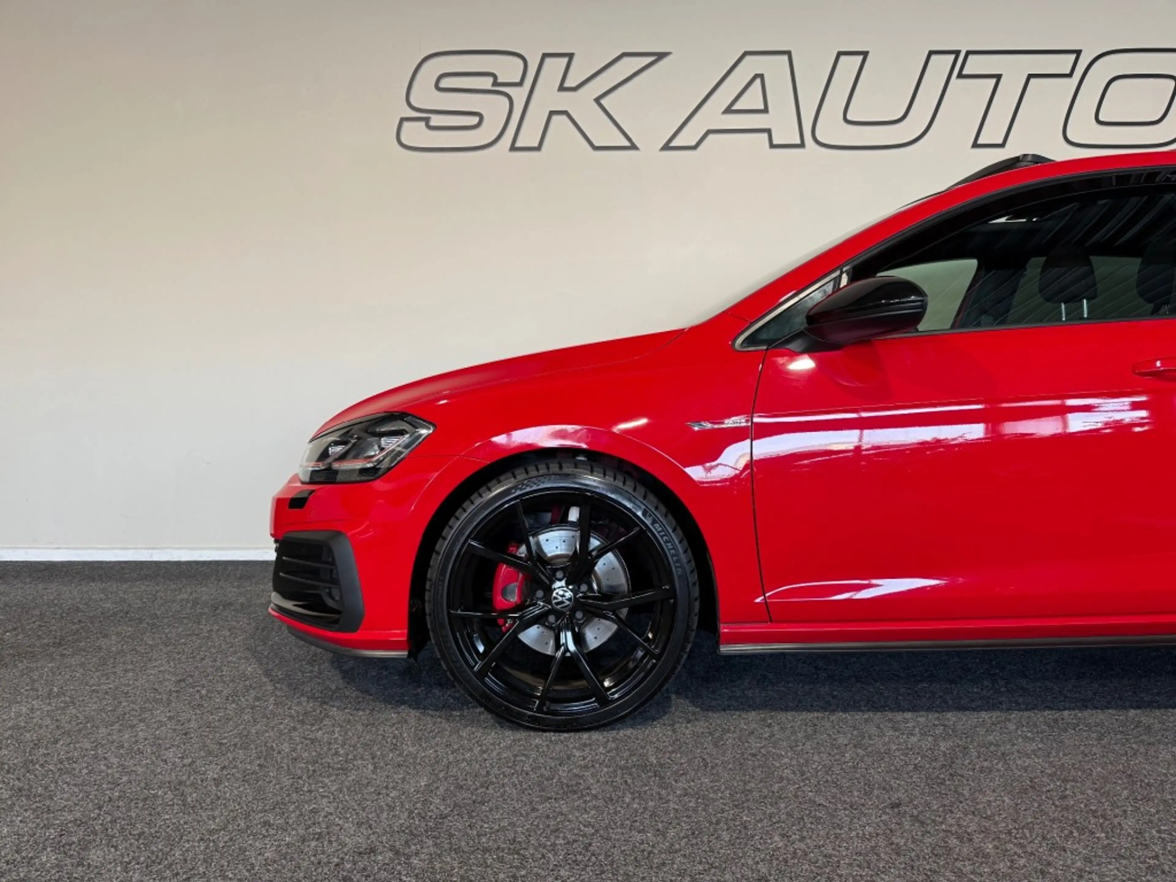 Volkswagen Golf GTI 2.0 TSI GTI PERF. l BOMVOL l PANO l VIRTUAL l DYNE — photo 8