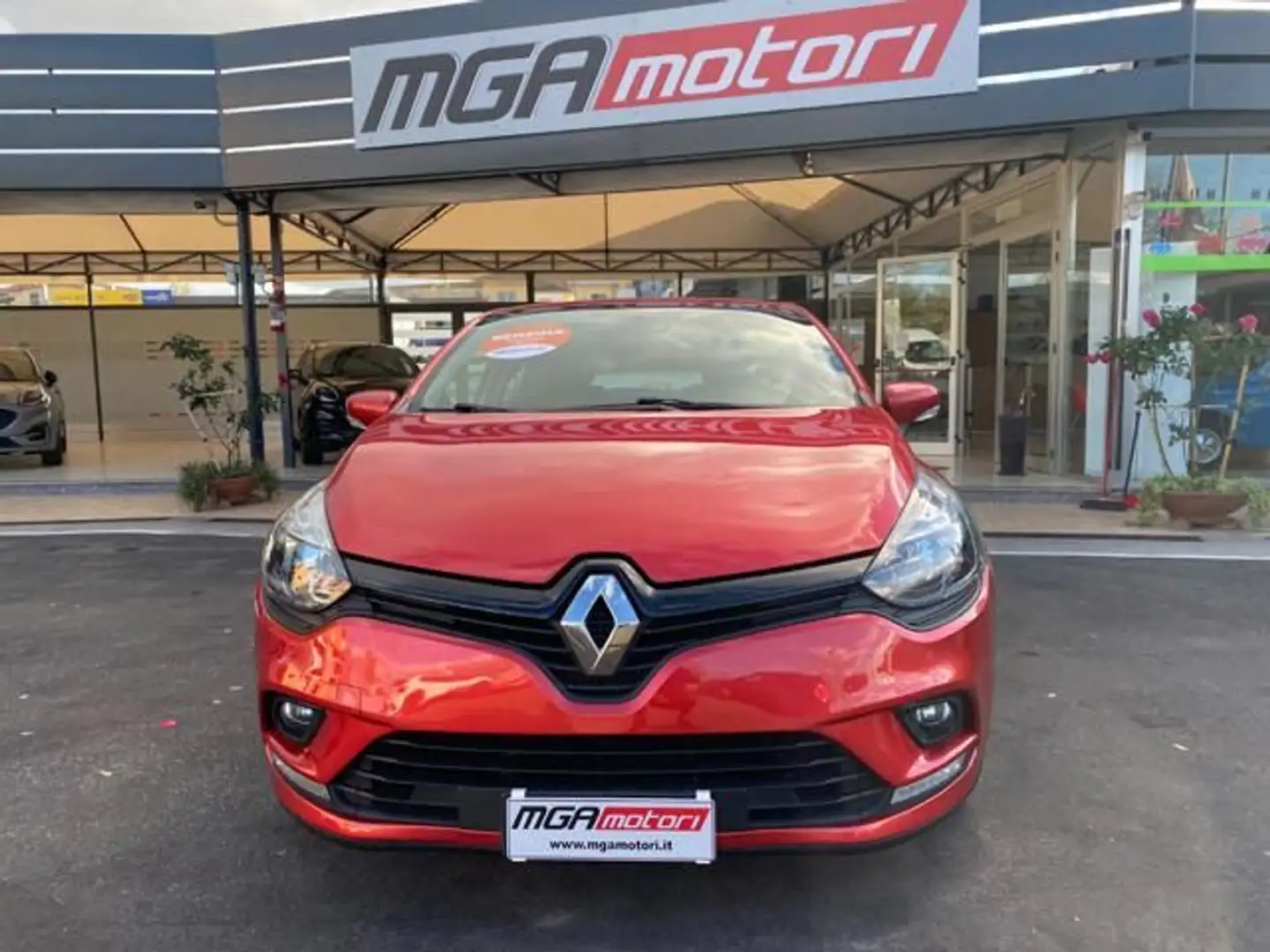 Renault Clio 1.2 75CV 5 porte Life Rouge - 2