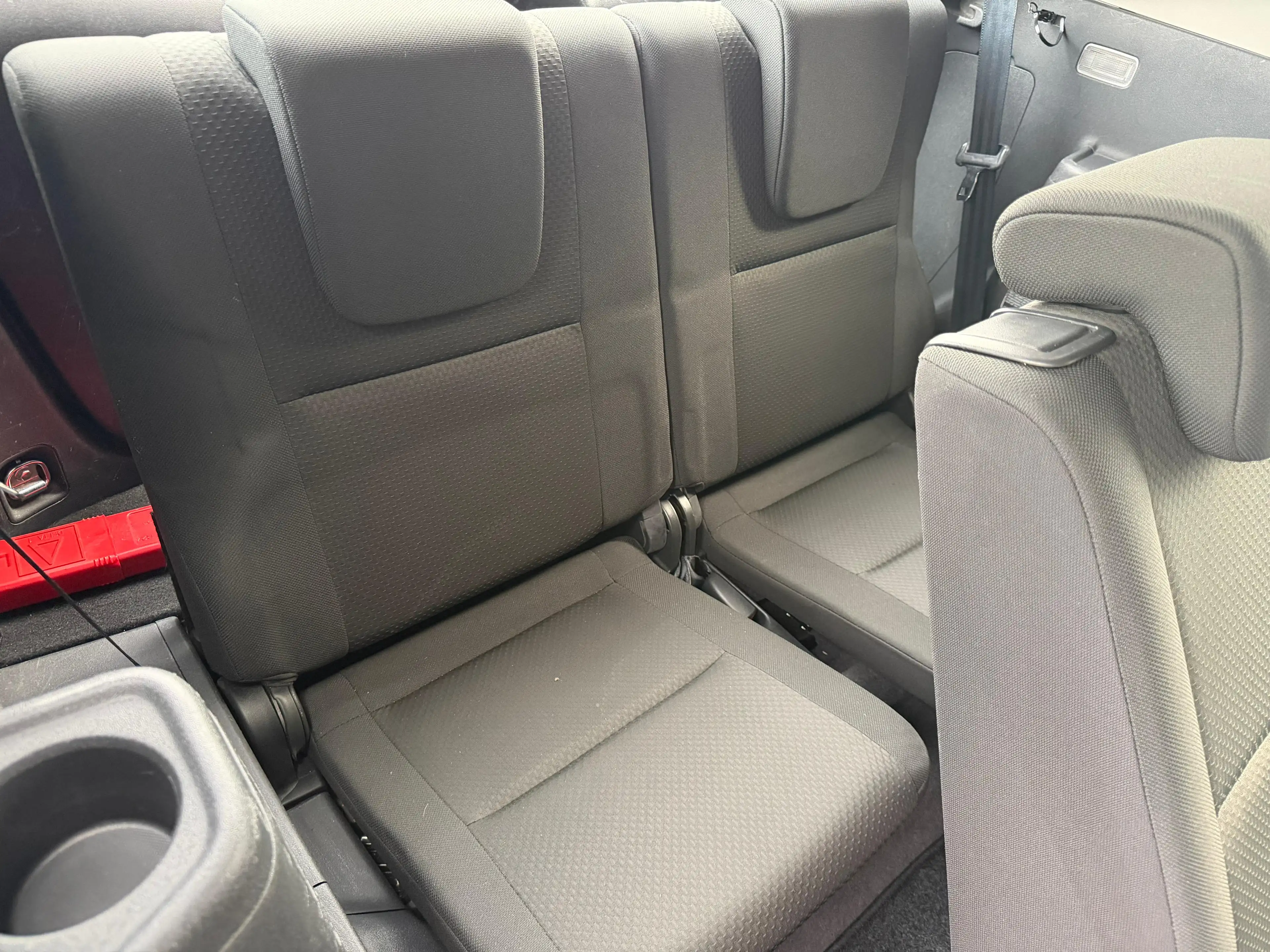 Toyota Corolla Verso 1.8i VVT-i Essence 7 places AUTOMATIQUE — photo 8