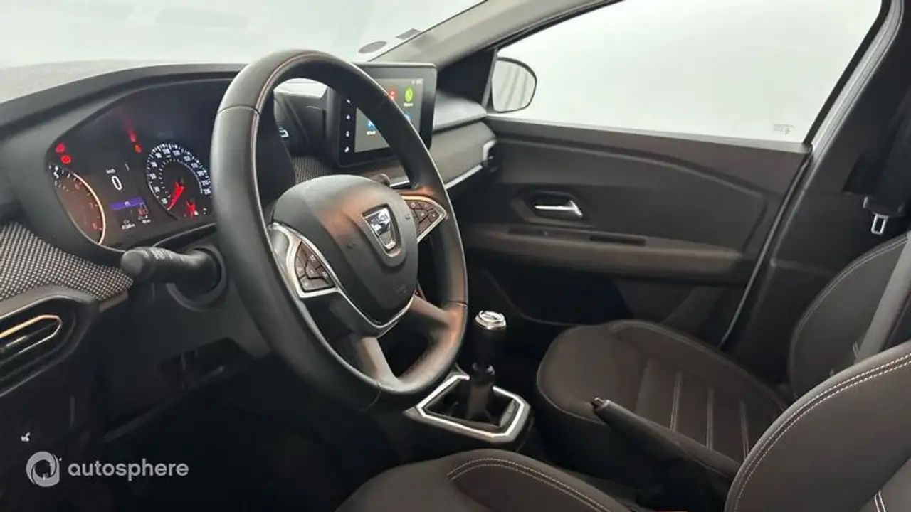 Dacia Sandero Sandero — photo 12