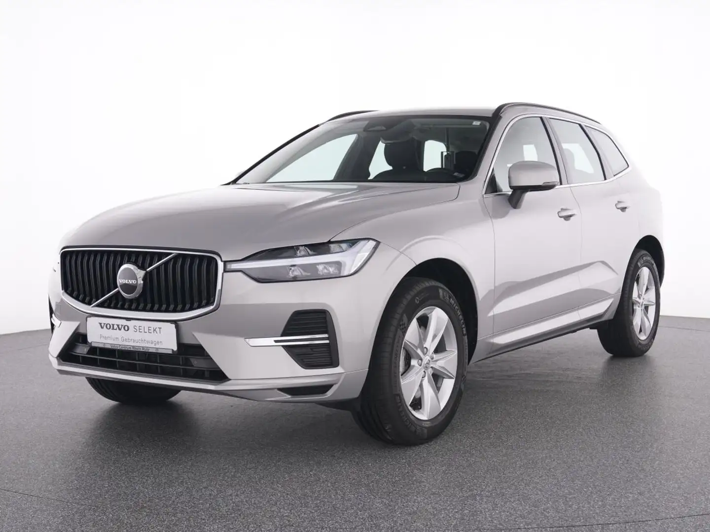 Volvo XC60 B4 Core FAP+MET+SH+WP+NAVI+DAB+PAP+LM 18"+ Zilver - 2