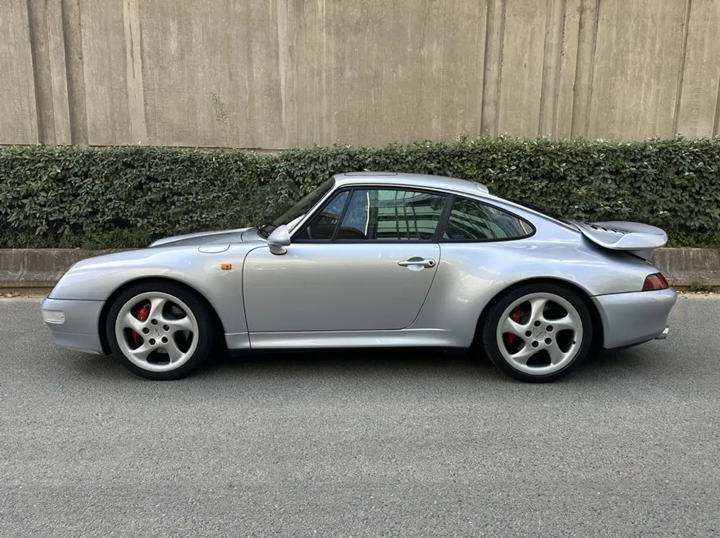 Porsche 993 911 - 993 Turbo WLS1 430 hp Argent - 2