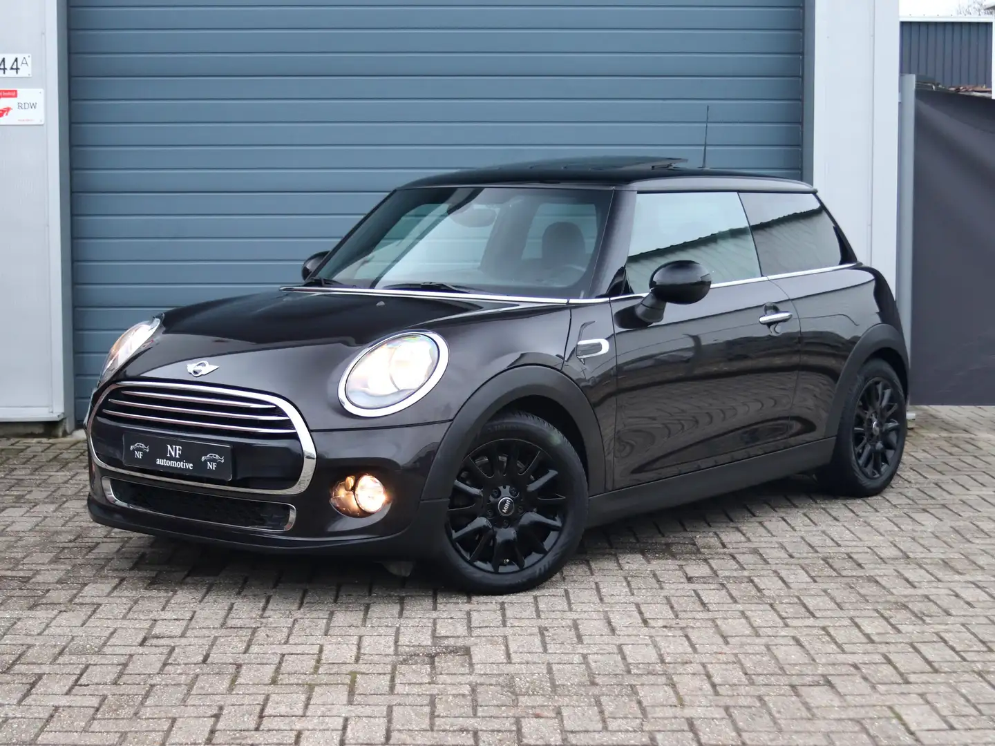 MINI Cooper Cooper F56 - Chili - Panorama Climate Cruise Bruin Brun - 1