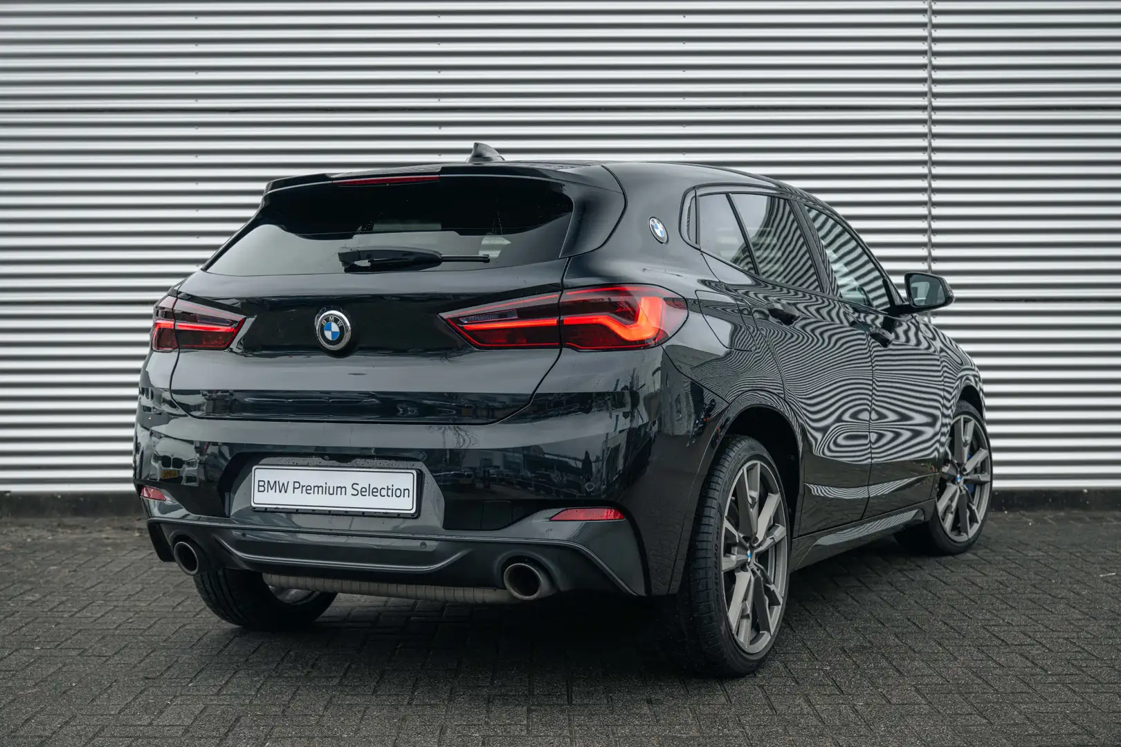 BMW X2 M35i High Executive Automaat / Panoramadak / M Spo Noir - 2