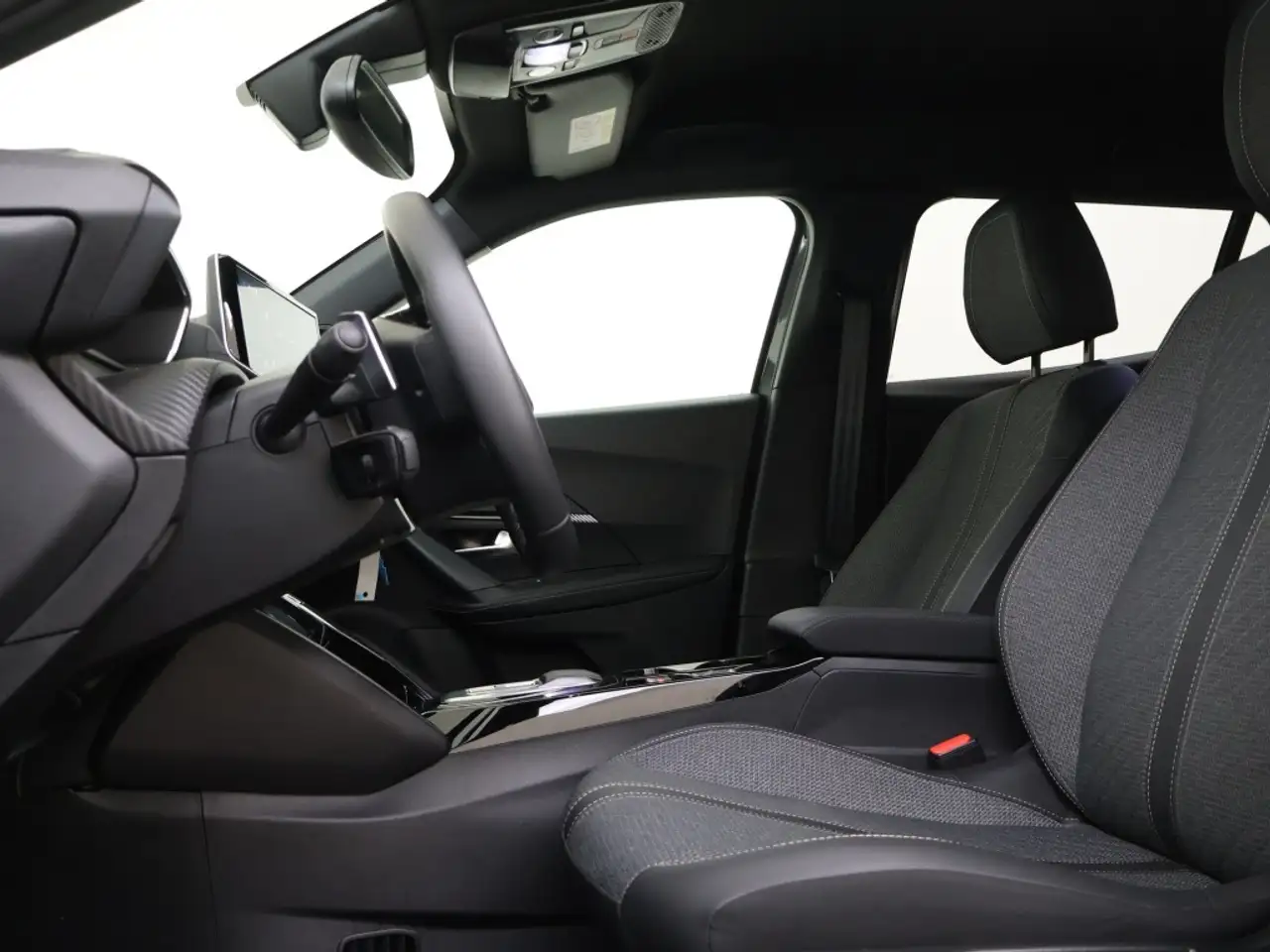 Peugeot 2008 1.2 Hybrid 136 Allure (+ Trekhaak) 5