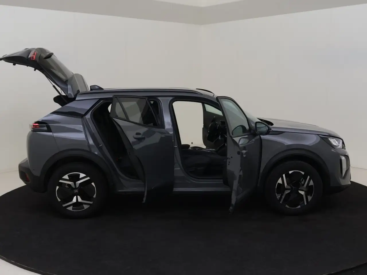 Peugeot 2008 1.2 Hybrid 136 Allure (+ Trekhaak) 22