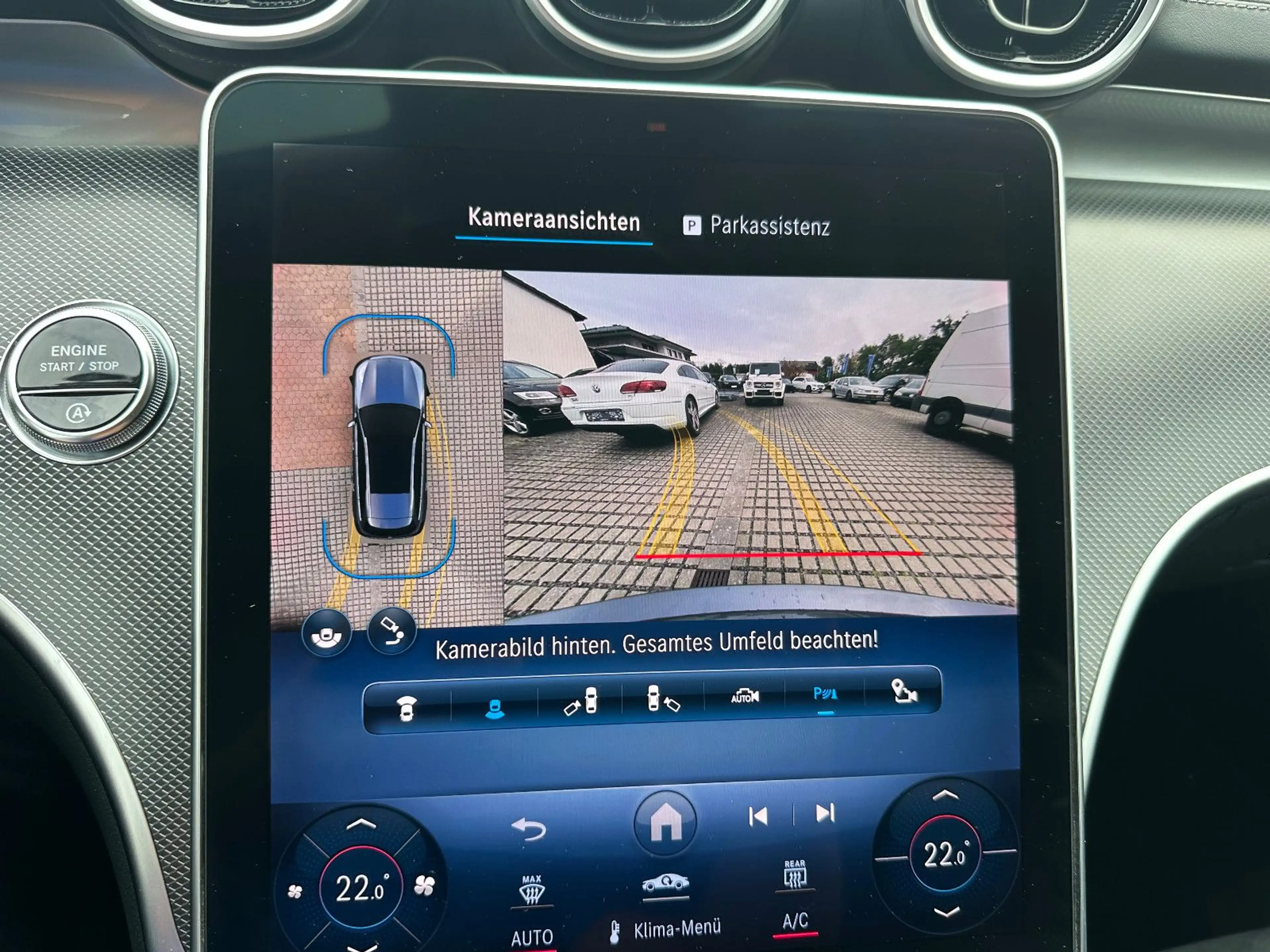 Mercedes-Benz C 220 d T AMG Line AHK / Alcantara / LED — photo 11