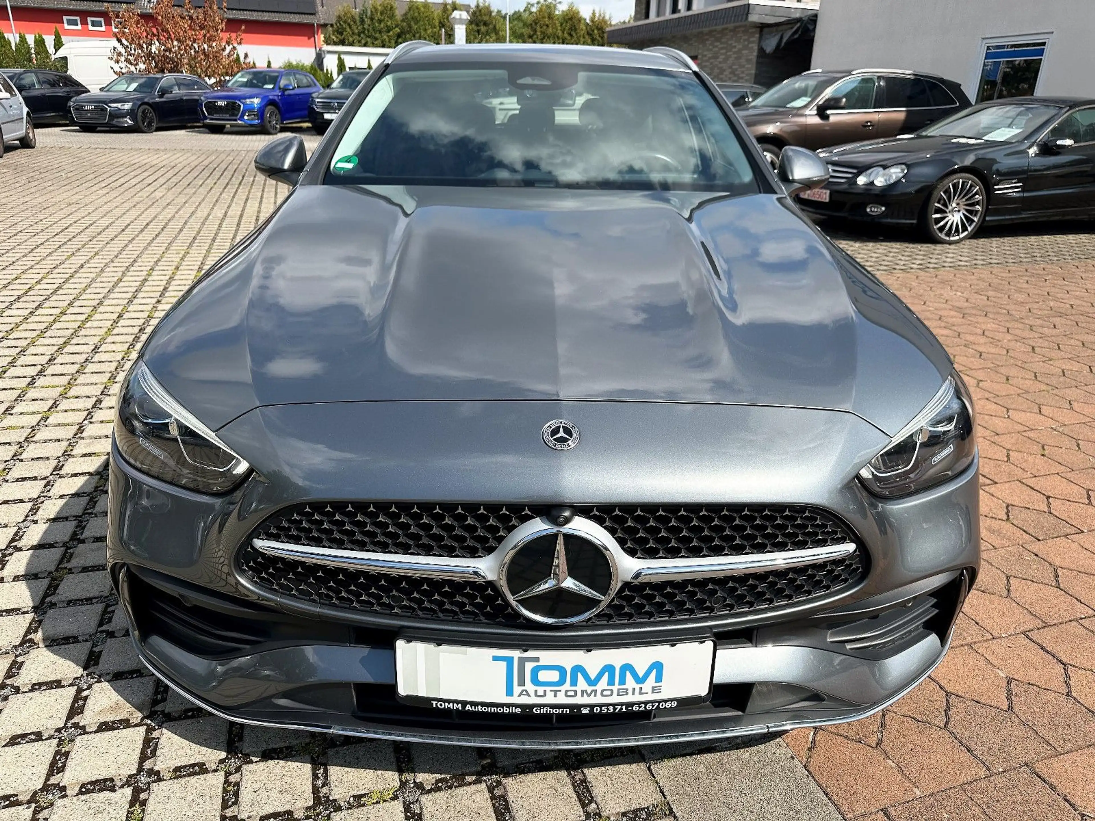 Mercedes-Benz C 220 d T AMG Line AHK / Alcantara / LED — photo 4