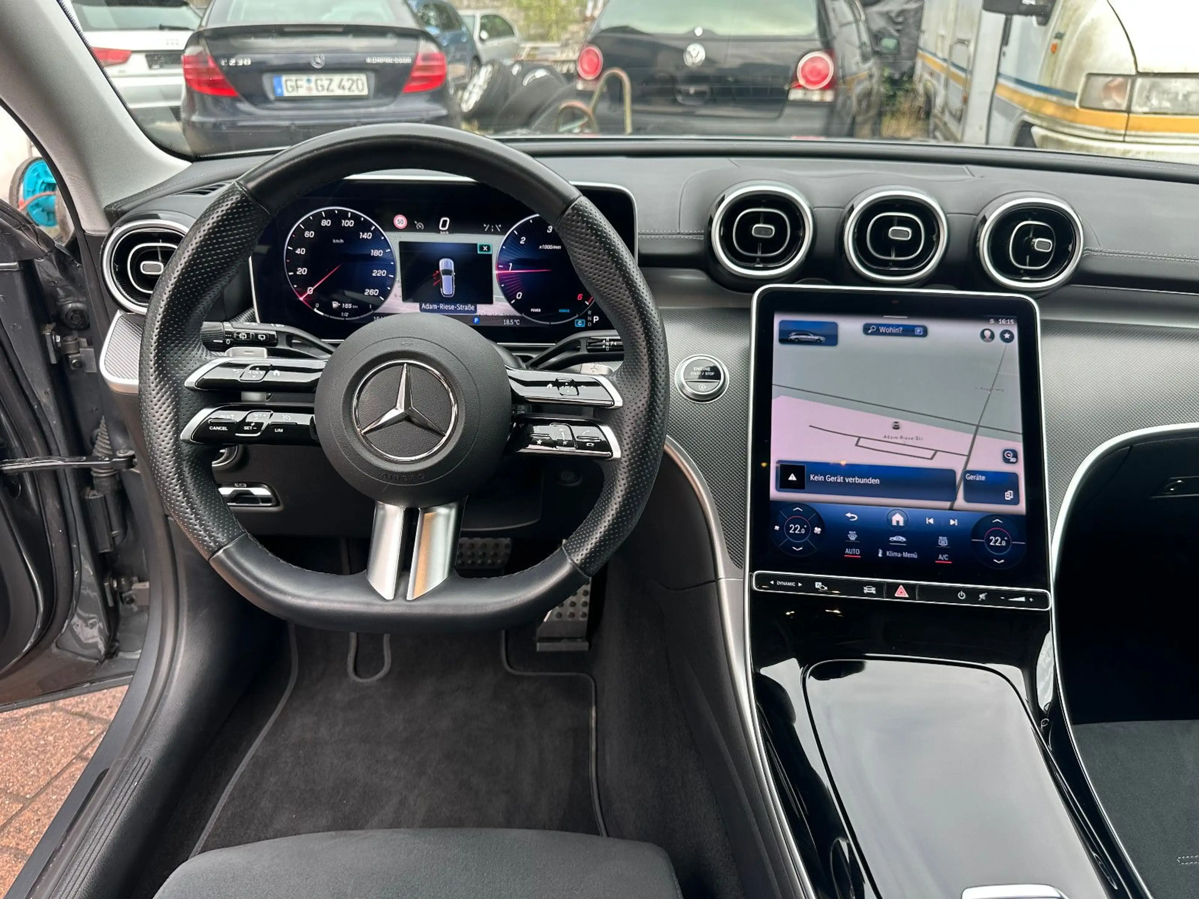 Mercedes-Benz C 220 d T AMG Line AHK / Alcantara / LED — photo 13