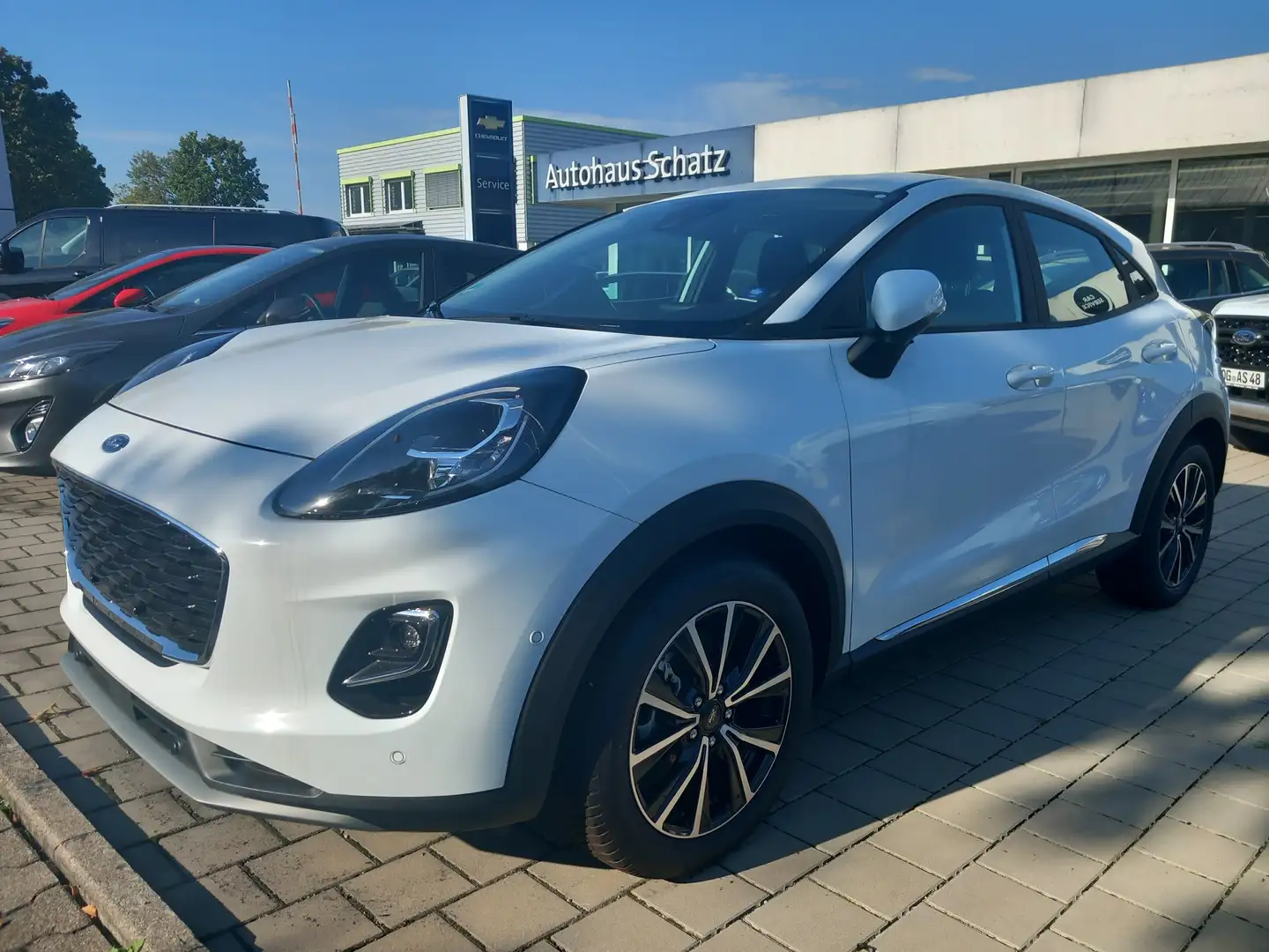 Ford Puma 1.0 EcoBoost Hybrid TITANIUM Weiß - 1