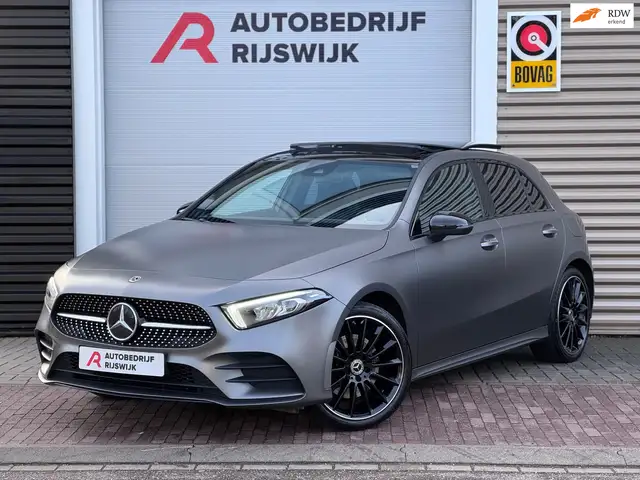 Mercedes-Benz A 250 e AMG Line Pano/360/Memory/Sfeer