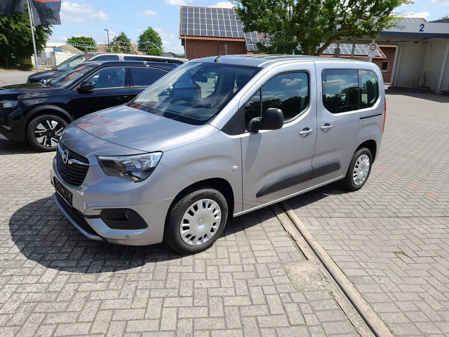 Opel Combo Life 1.2 Turbo Start/Stop Edition Argento - 1
