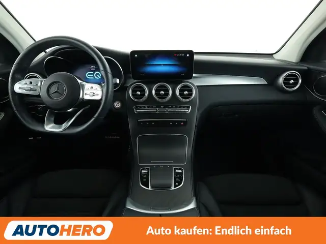 Mercedes-Benz GLC view 12