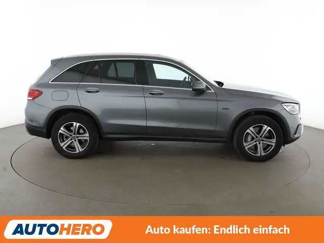 Mercedes-Benz GLC view 7