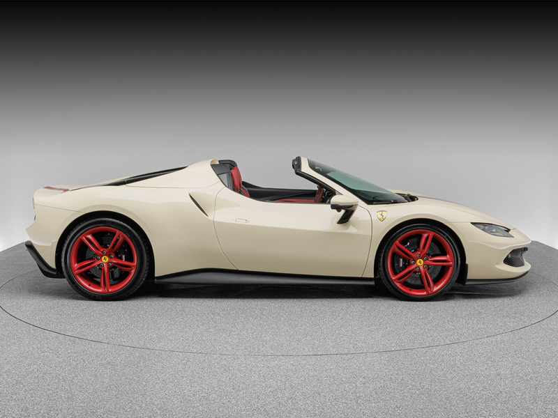 Ferrari 296 GTS — photo 9