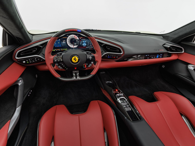 Ferrari 296 GTS — photo 13