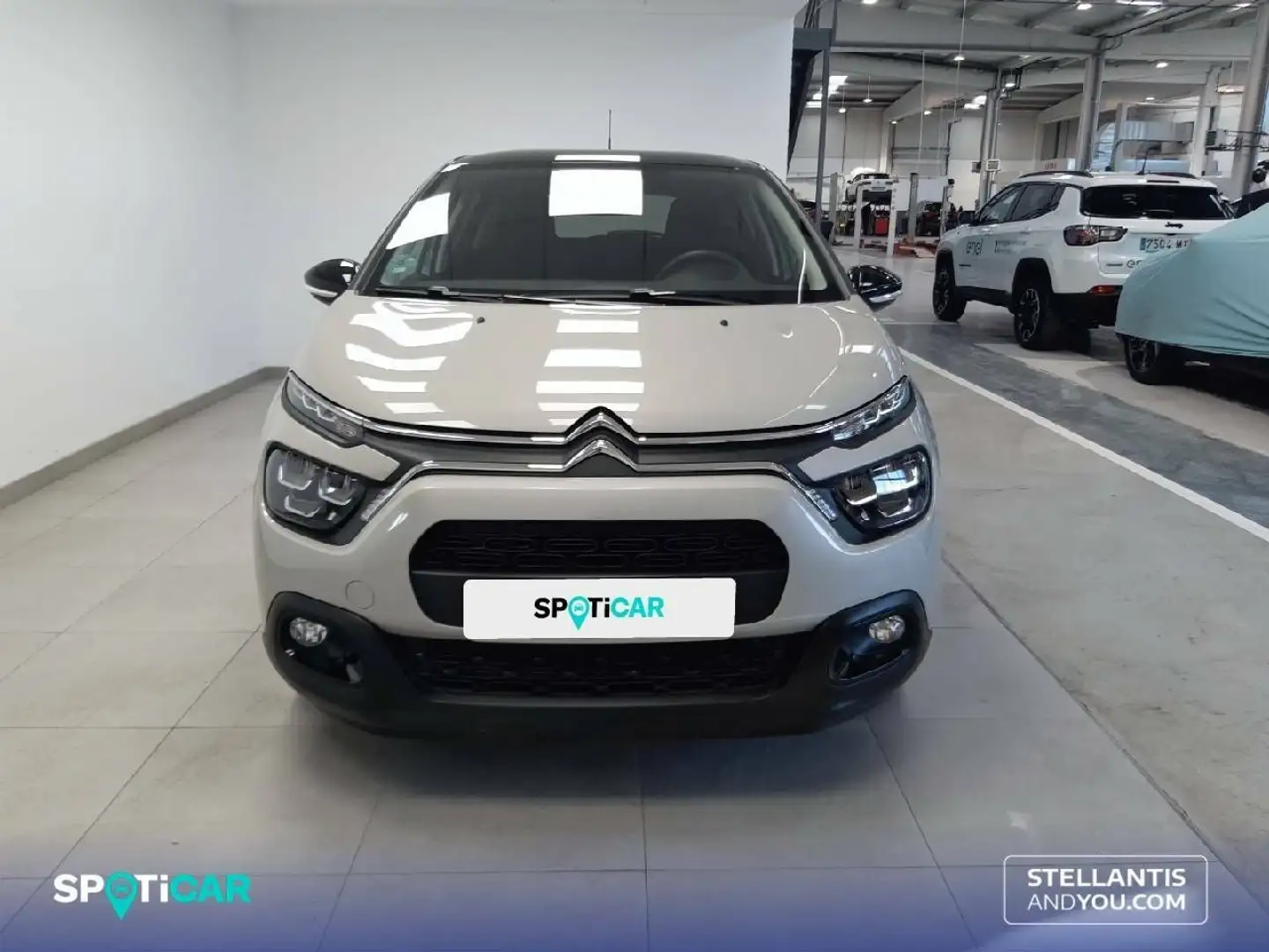 Citroen C3 PureTech 60KW (83CV) Max Beige - 2