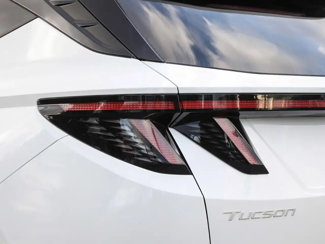 Hyundai TUCSON photo Hyundai TUCSON