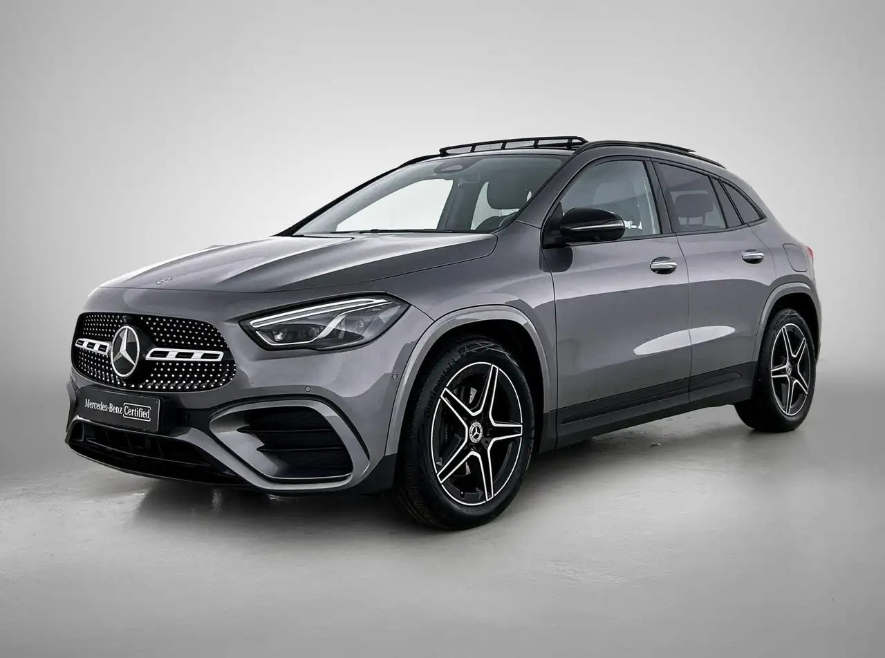 Mercedes-Benz GLA 200