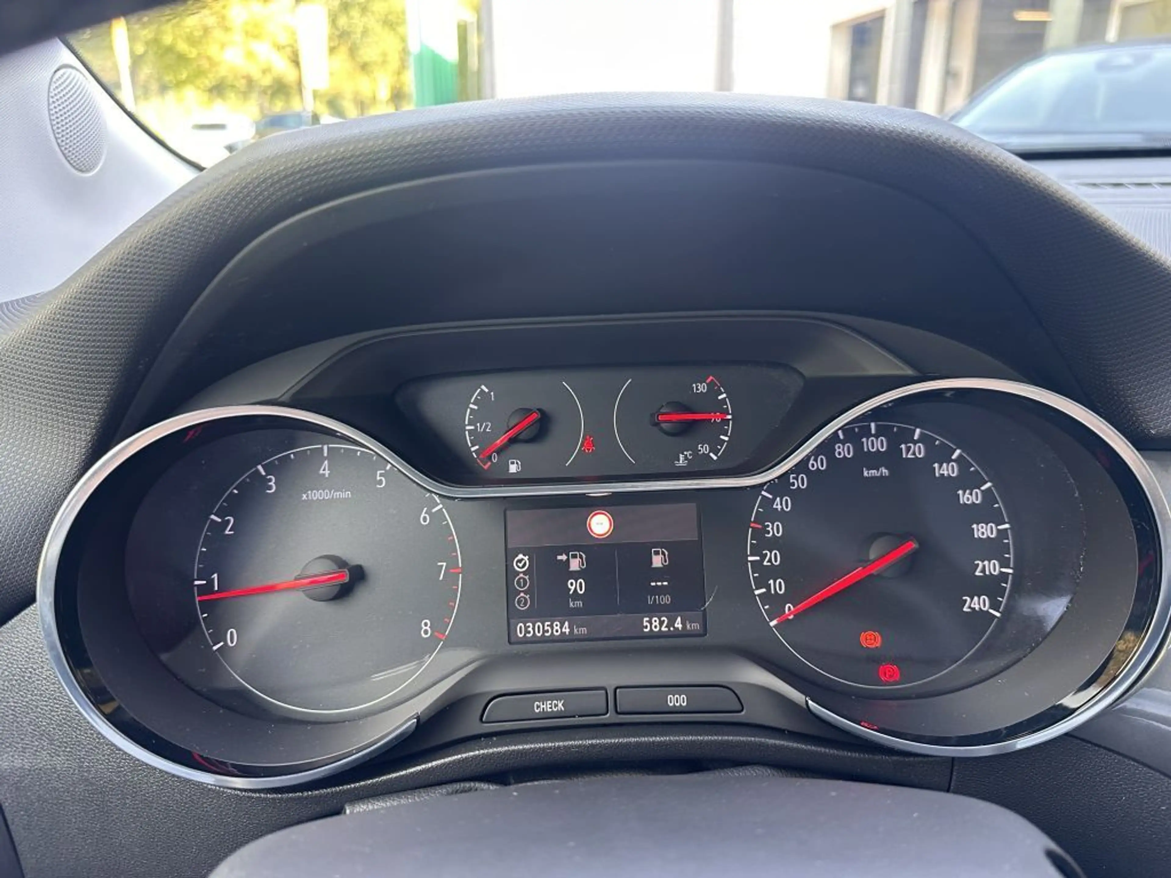 Opel Crossland X Crossland 1.2 Elegance Paket — photo 13