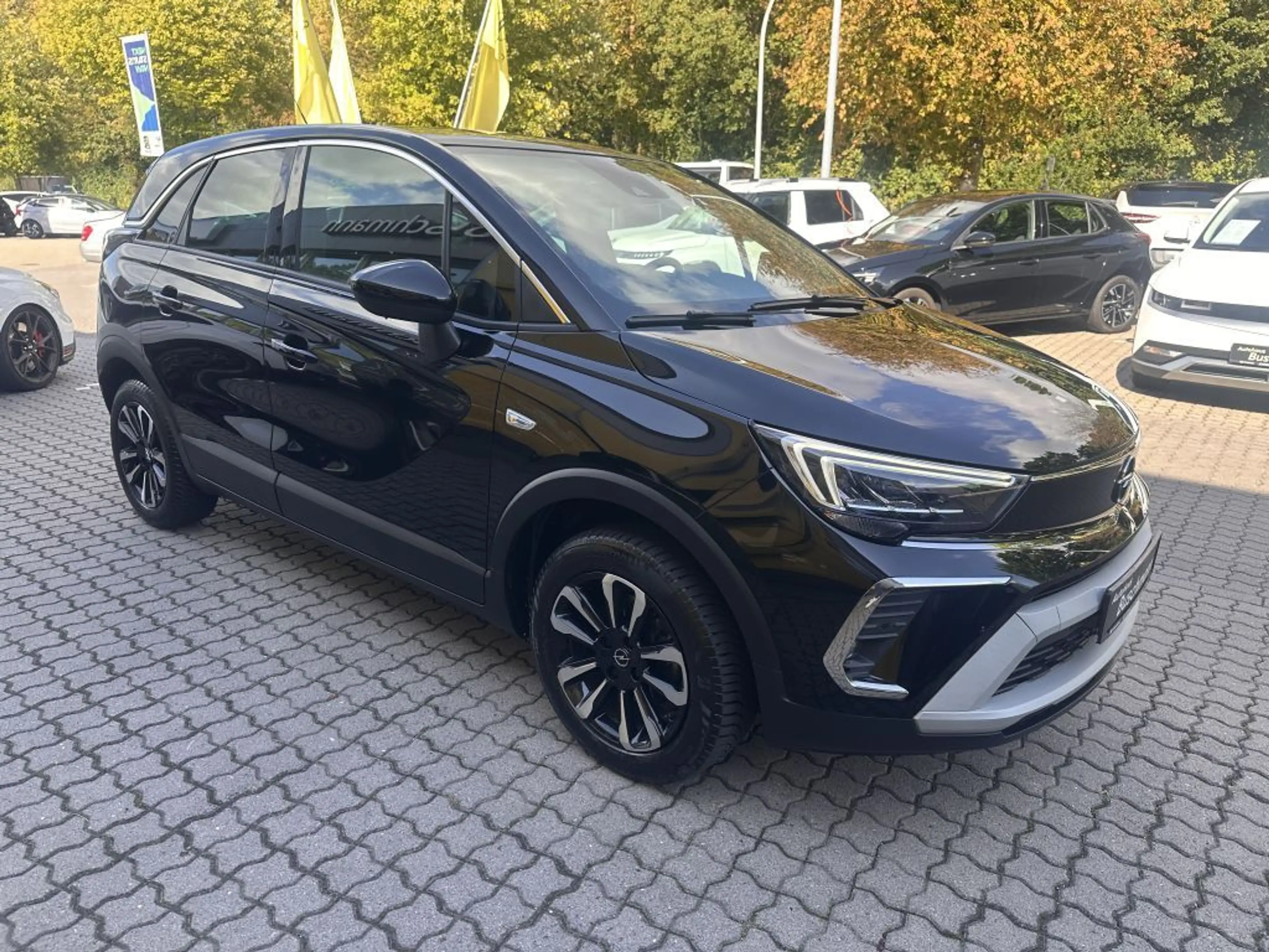 Opel Crossland X Crossland 1.2 Elegance Paket — photo 3