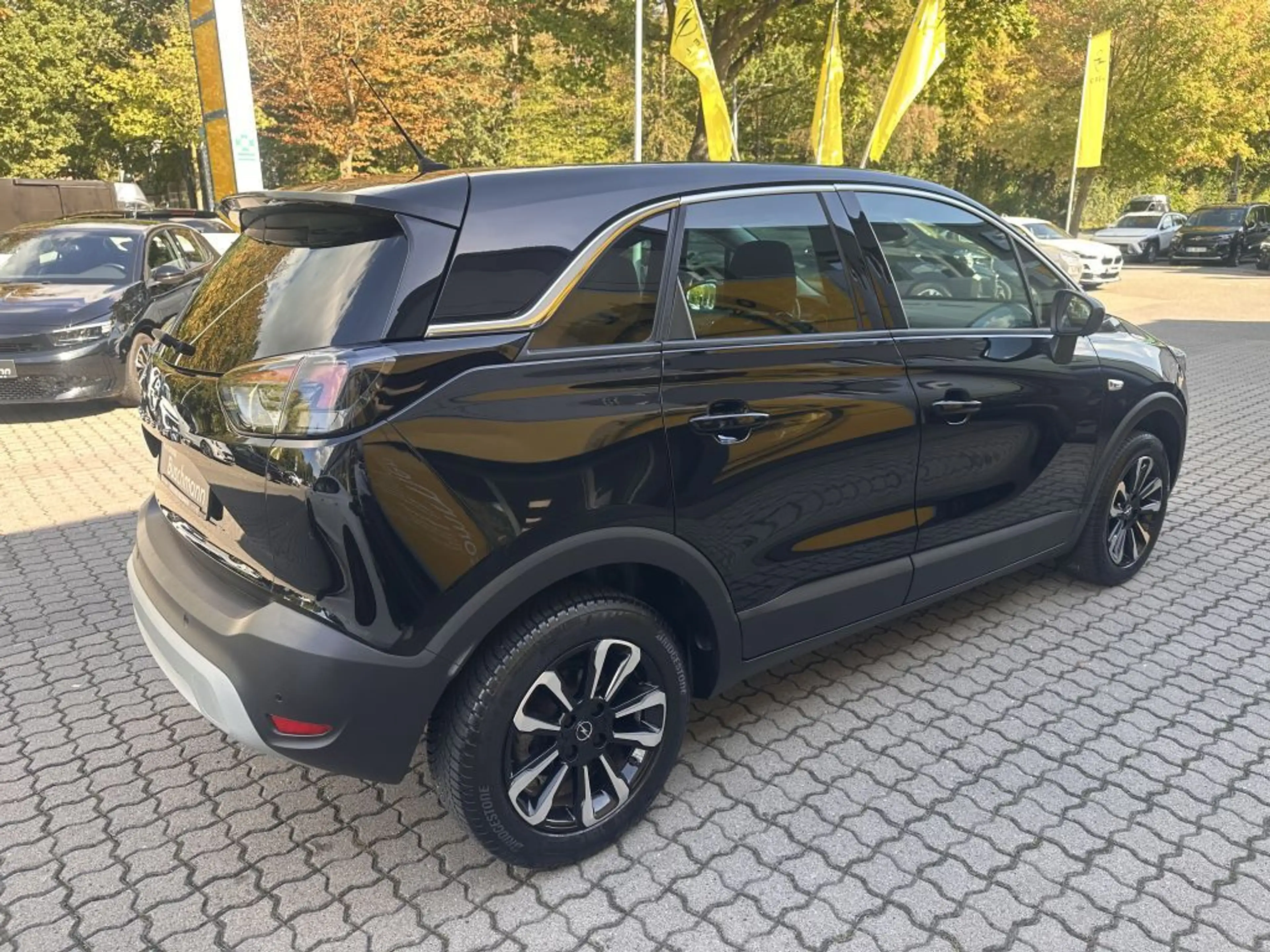 Opel Crossland X Crossland 1.2 Elegance Paket — photo 4