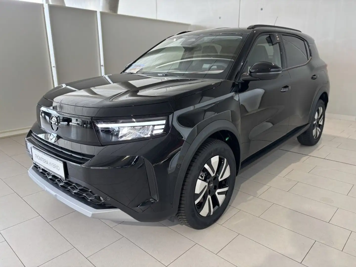 Opel Frontera 1.2 DI Hybrid 48V eDCT GS (1G) Schwarz - 1