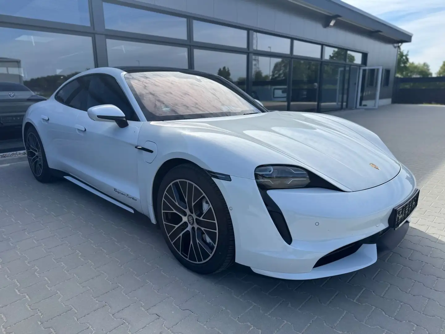 Porsche Taycan Turbo -Pano-Sitzbel.-  Beifahrer-Display Weiß - 1