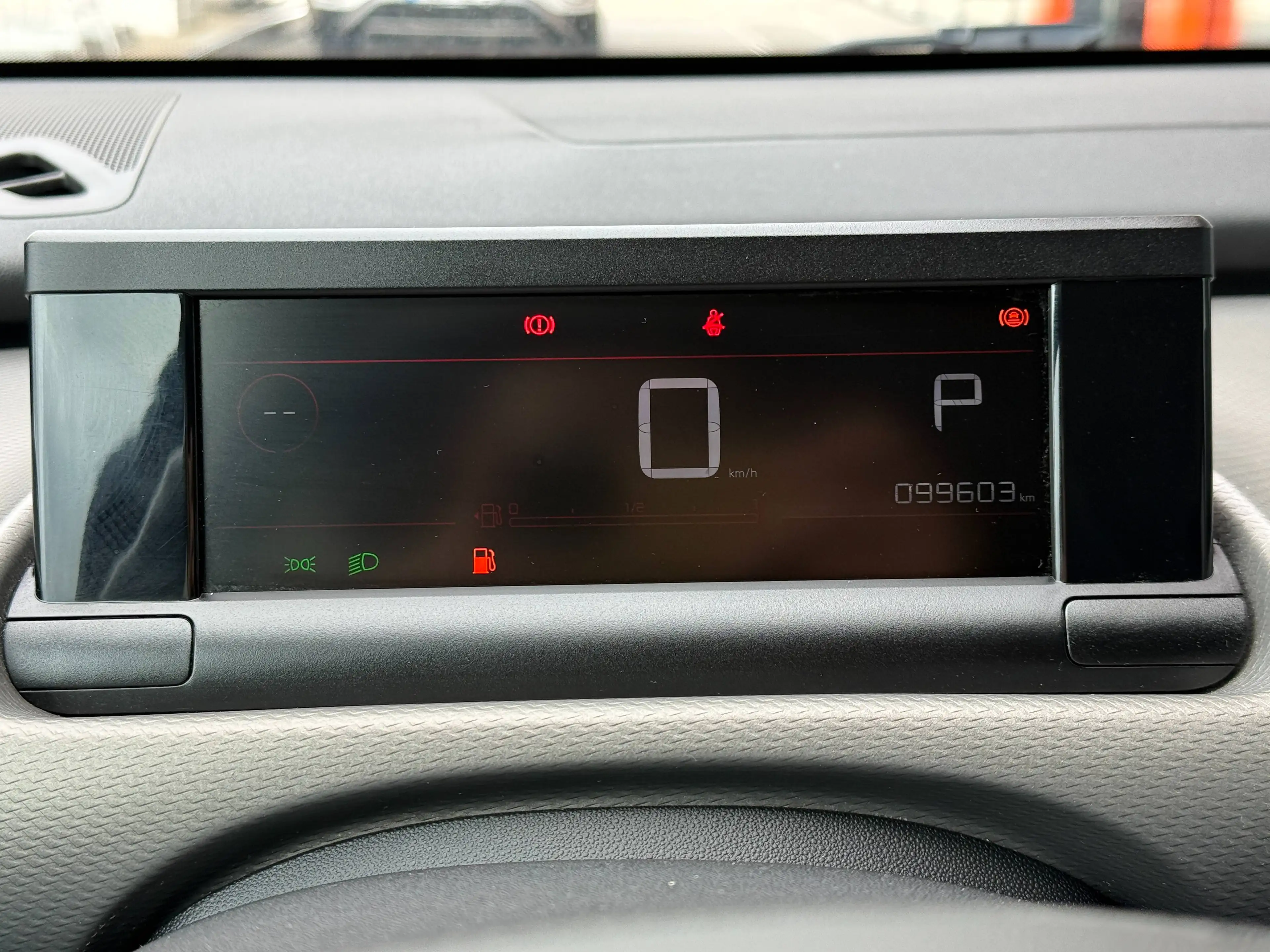 Citroen C4 Cactus Shine Kamera/Tempomat/Schlüssellose — photo 14