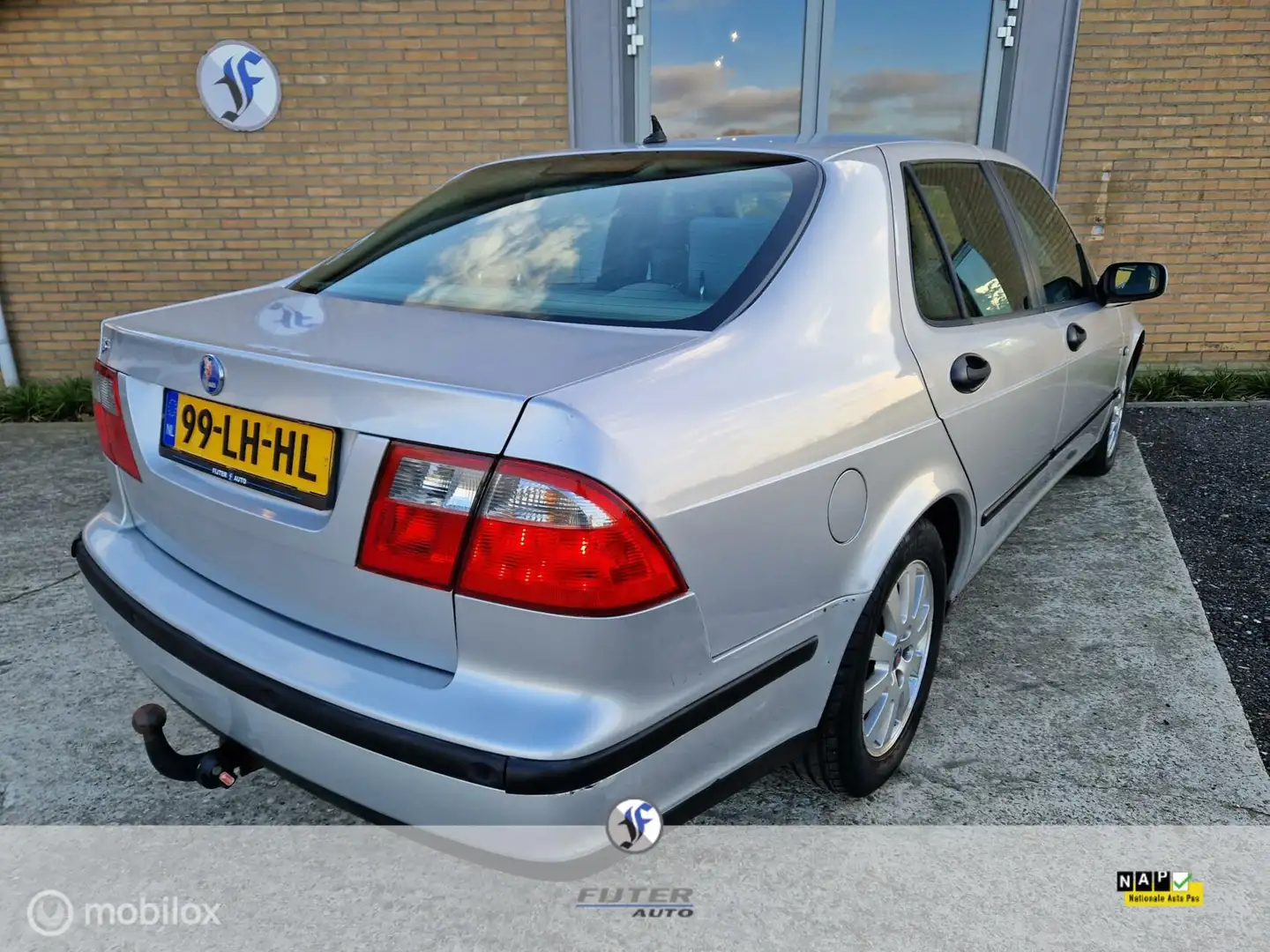 Saab 9-5 2.0t Linear siva - 2