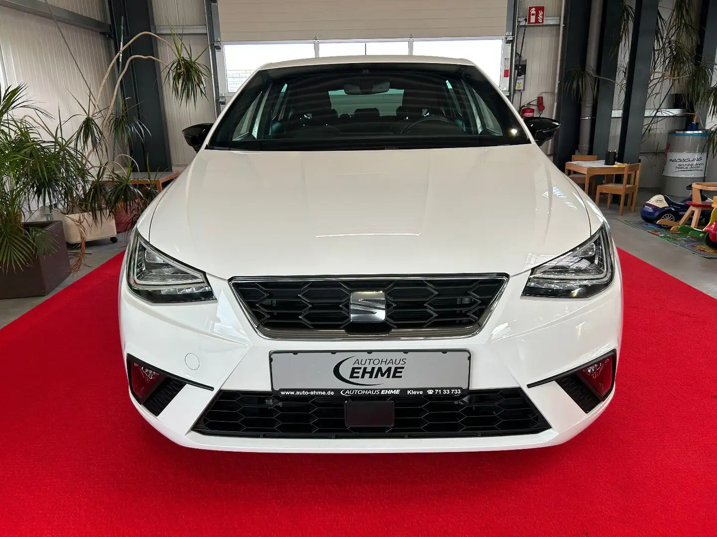 SEAT Ibiza FR 1.0 TSI *VC*PDC*LED*NAV*ALLWETTERREIFEN Blanc - 2