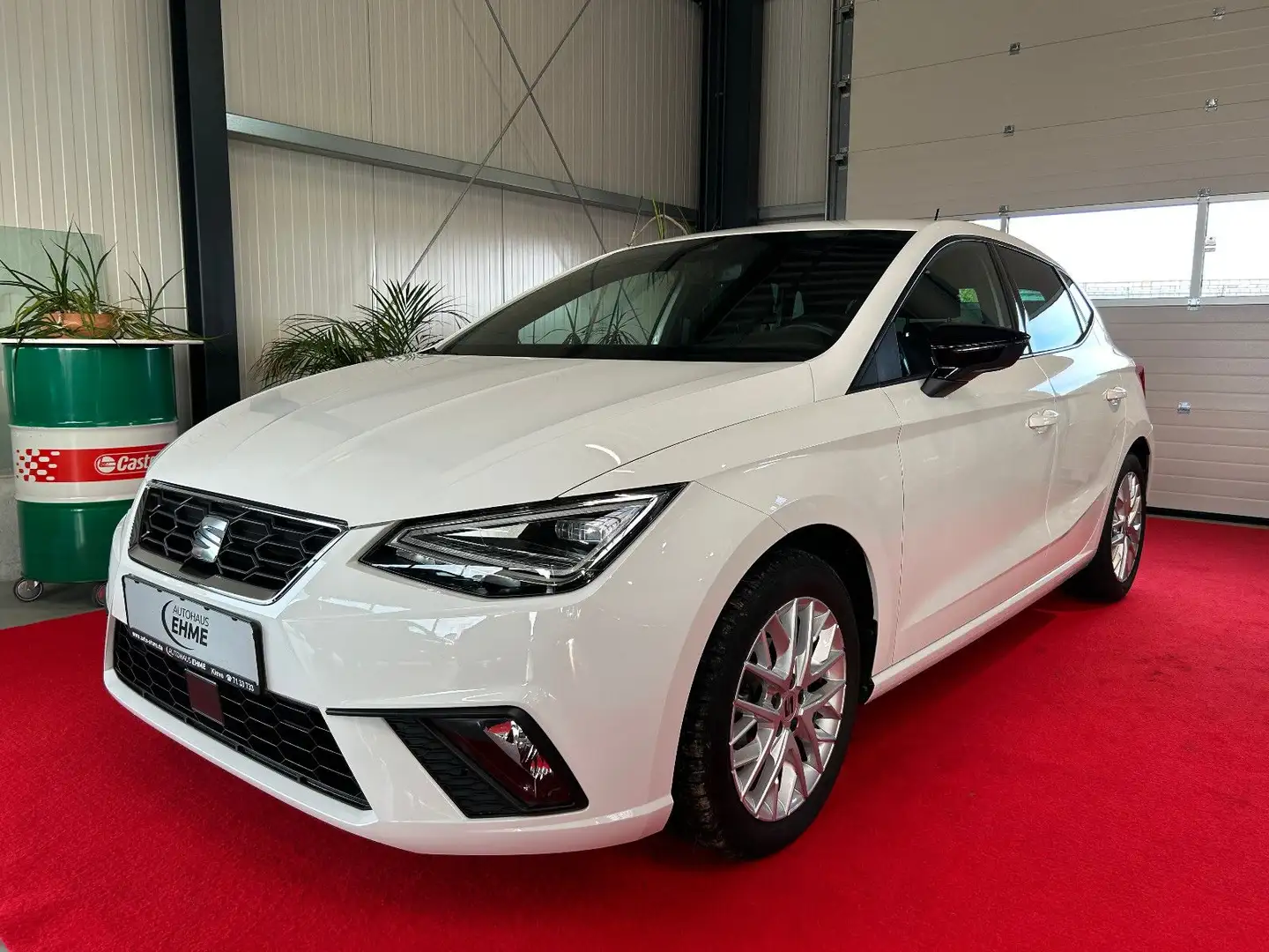 SEAT Ibiza FR 1.0 TSI *VC*PDC*LED*NAV*ALLWETTERREIFEN Blanc - 1