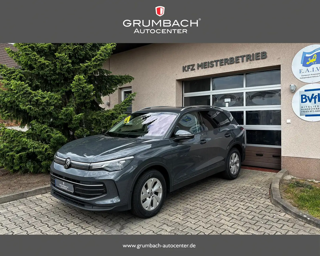 Volkswagen Tiguan 1.5 eTSI mHEV Business DSG Styling Sport Winter... Grijs - 1